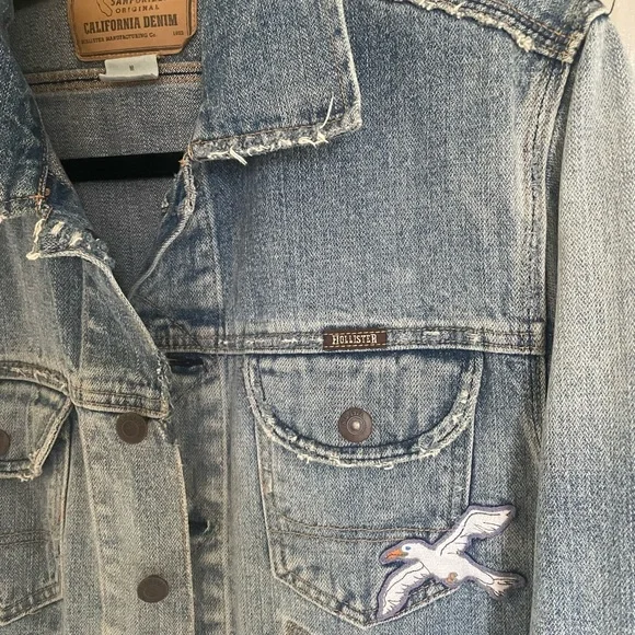 Hollister Light Medium Blue Denim Jacket Relaxed Fit Embroidered Customized Cute - Picture 6 of 10